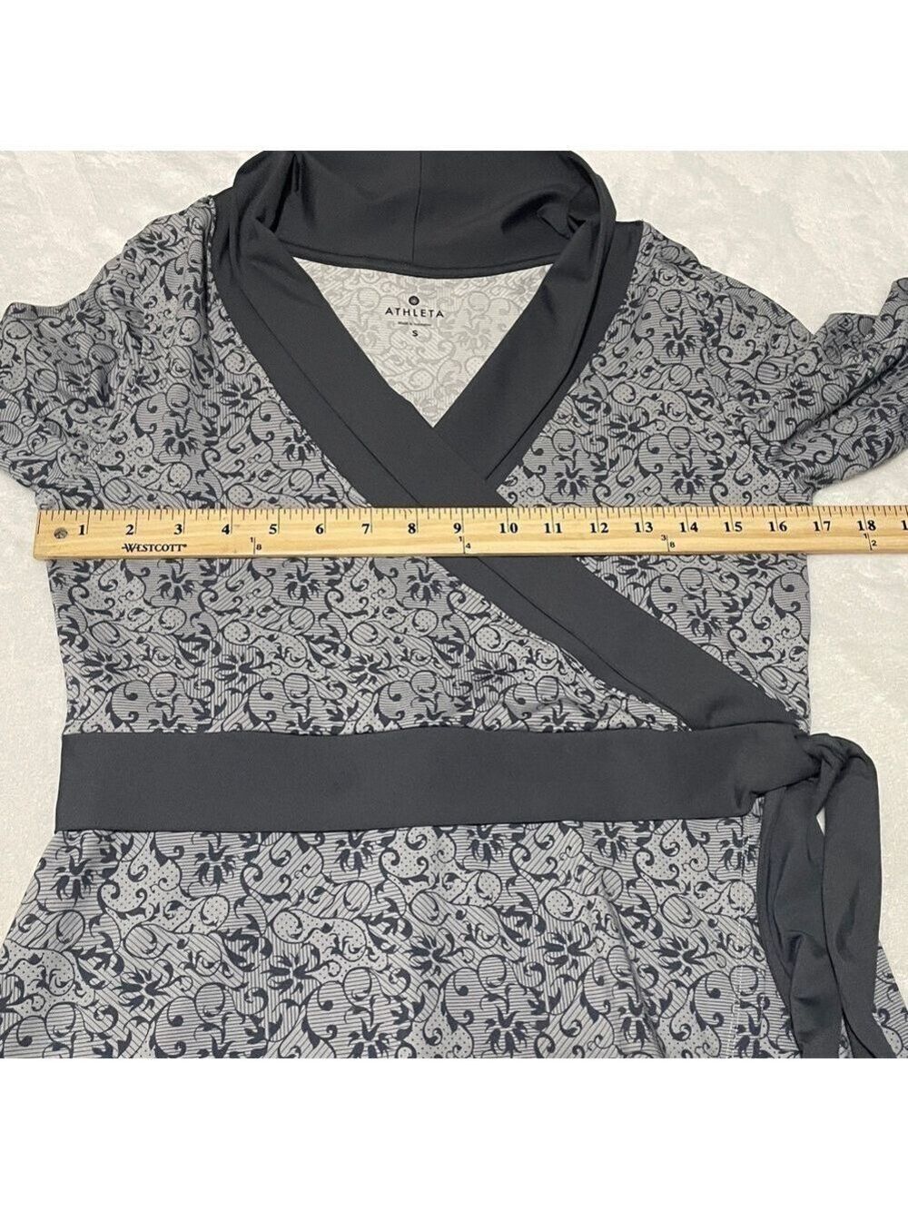 Athleta Gray Faux Wrap Long Sleeve Dress Sz Small - Picture 3 of 8